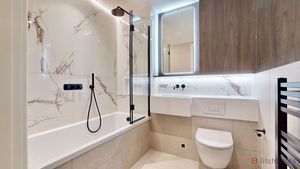 Photo 17- click for photo gallery